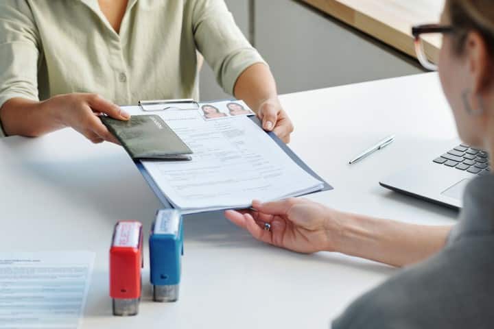 Statutory Declaration in Lieu of Guarantor